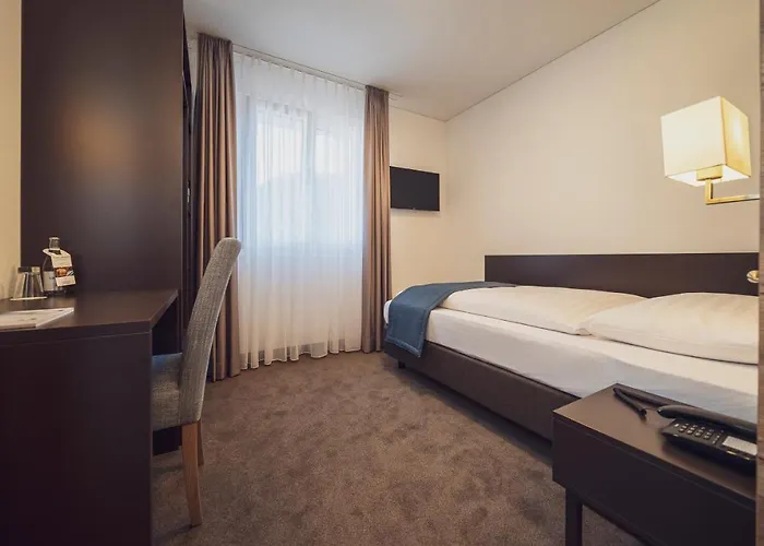 Отель Strela By Mountain 3*